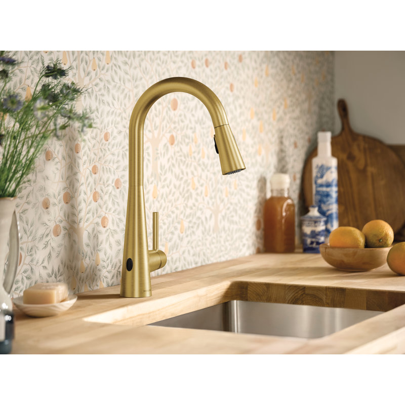 Robinet de cuisine à poignée simple Moen Sleek MotionSense Wave avec technologie Power Clean, Or brossé