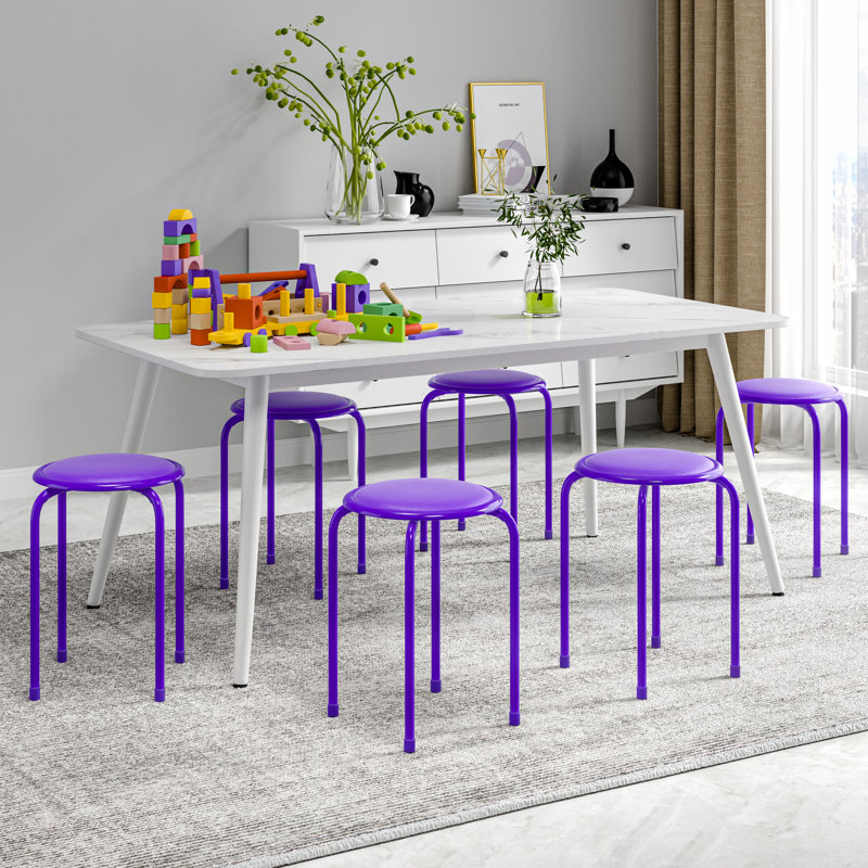 Ensemble de 6 tabourets empilables avec sièges rembourrés, tabourets empilables rembourrés de hauteur standard de 17 pouces avec surface en cuir, tabourets gigognes ronds portables pour la cuisine intérieure / extérieure, couleur assortie, paquet de 6