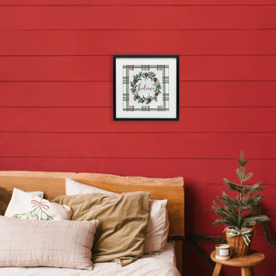 «Believe Wreath on Green Plaid», reproduction sous verre encadrée, conception par Elizabeth Tyndall