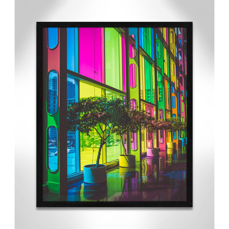 «Colorful Facade on Paper» par Felix Dubois, impression, H 25,5 po x l 21,5 po x P 0,75 po, Cadre mince noir sans cadre