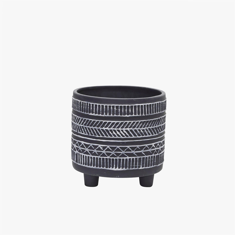 S/2  TRIBAL LOOK FOOTED PLANTER 6/8", BLACK