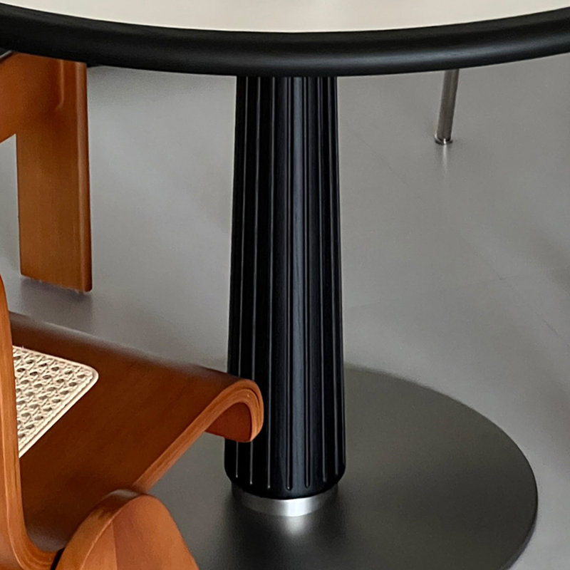 Table de salle à manger blanche, H 29,53 po x L 39,37 po x l 39,37 po