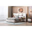 Grand lit tapissier en velours beige