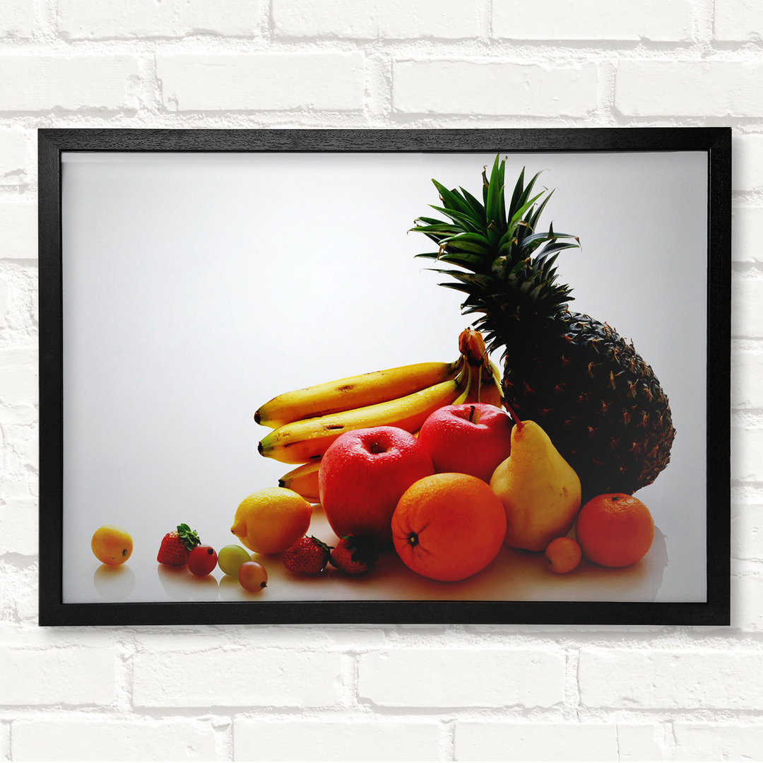 Fruit Medley - Closed Corner Frame Kunstdrucke auf Holz