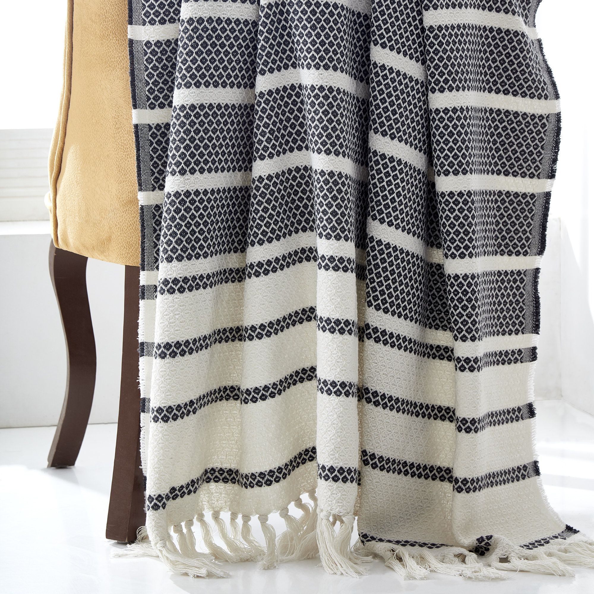 Modern Threads Edda Modern Cotton Throw & Reviews | Wayfair