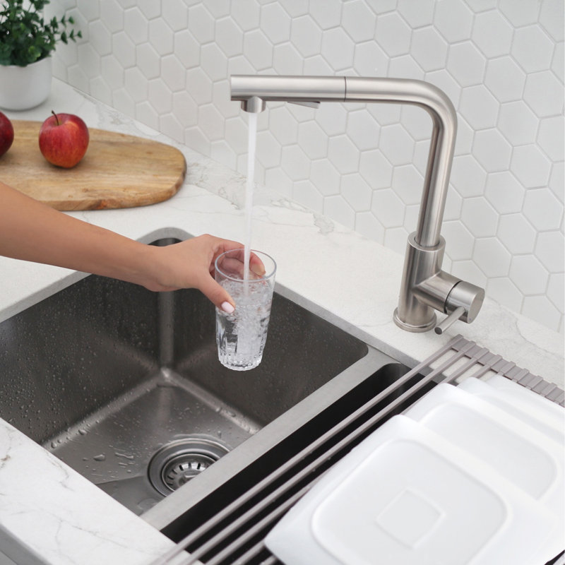 Modern Faucet Stylish Venezia One-Handle Pull Down Kitchen Faucet, Brushed Stainless Steel
