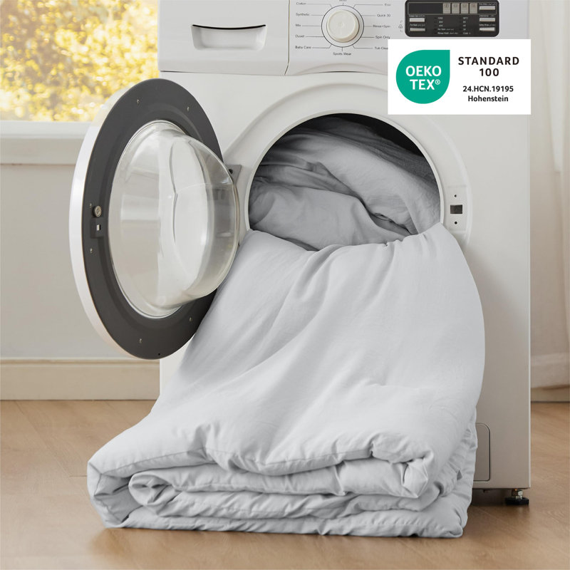 Bedsure Reversible Prewashed Comforter Set, Queen Comforter + 2 Standard Pillowcases, Light Grey