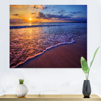 Coucher de soleil sur une plage de l'océan IV - photographie sur toile