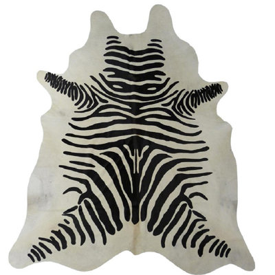 Gaona Cowhide Animal Print Indoor Rug
