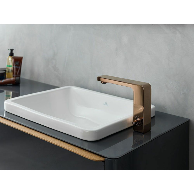 Lounge Single Control Lavatory Faucet, Copper