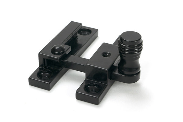 Prestbury Quadrant Fastener - Narrow, Black