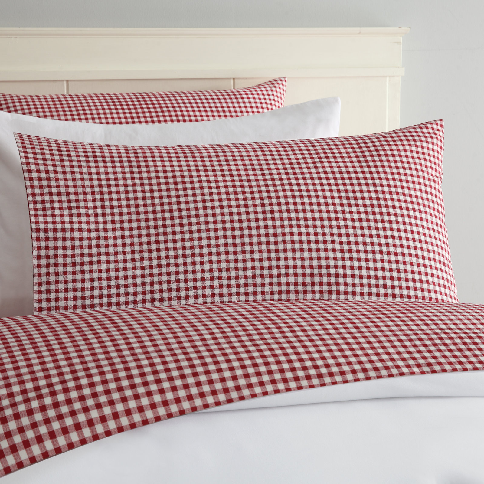 Gingham Cotton Sheet Set, Red, Queen Sheet Set with 2 Standard Pillowcases