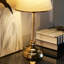 Lampe de table glamour, beige et or, 17,3 po x 5,5 po | 100% plastique avec base en métal, 17,7 pouces de hauteur | Douille E27, 40 W maximum | Design élégant pour le salon, la chambre à coucher ou le bureau | Solution d'éclairage élégante et fonctionnelle-13576797