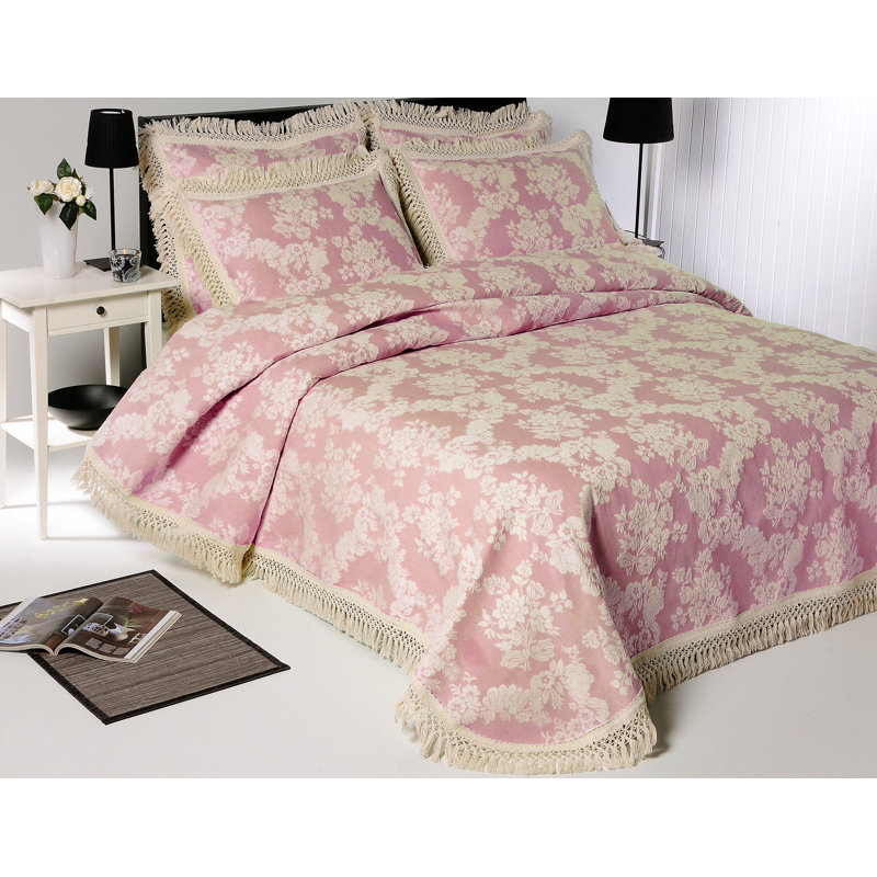 Traditional Cotton Blend Standard Floral Coverlet, Twin, Blush