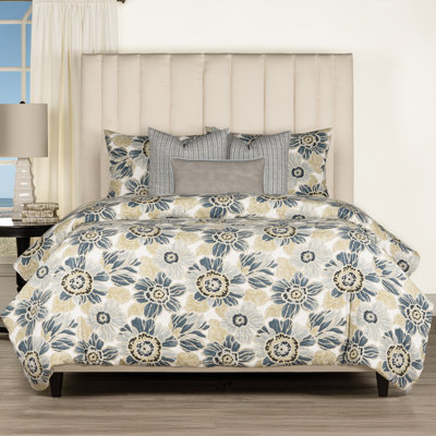 Magnolia Home Fashions Verona Tuscany 100% Cotton Luxury Duvet Cover and Insert Set
