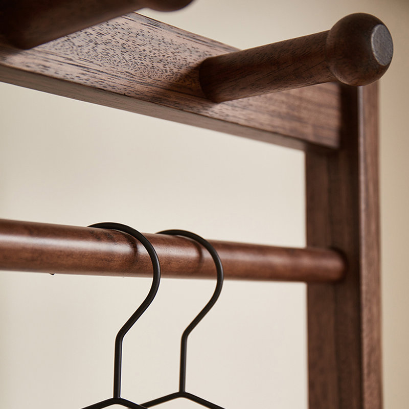 Porte-manteau en noyer multifonctionnel