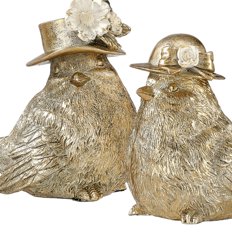 Oiseau en résine 4 po avec chapeau