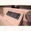 Grande table de chevet avec tiroir et compartiment ouvert-391925050