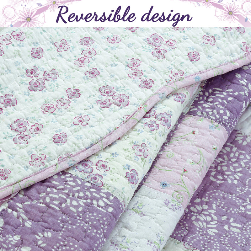 Ensemble de courtepointe réversible Love of Lilac, Courtepointe grand + 2 couvre-oreillers standard