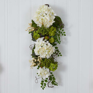 16'' in. Lighted Faux Baby's Breath Garland