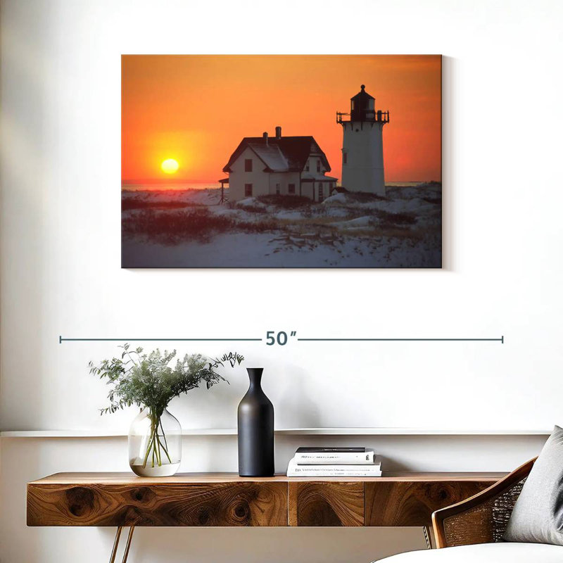 Sunset at race point lighthouse Aletra, H 24 po x l 36 po