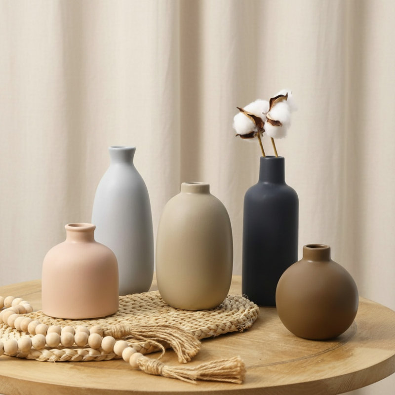 Ensemble de 5 vases en céramique