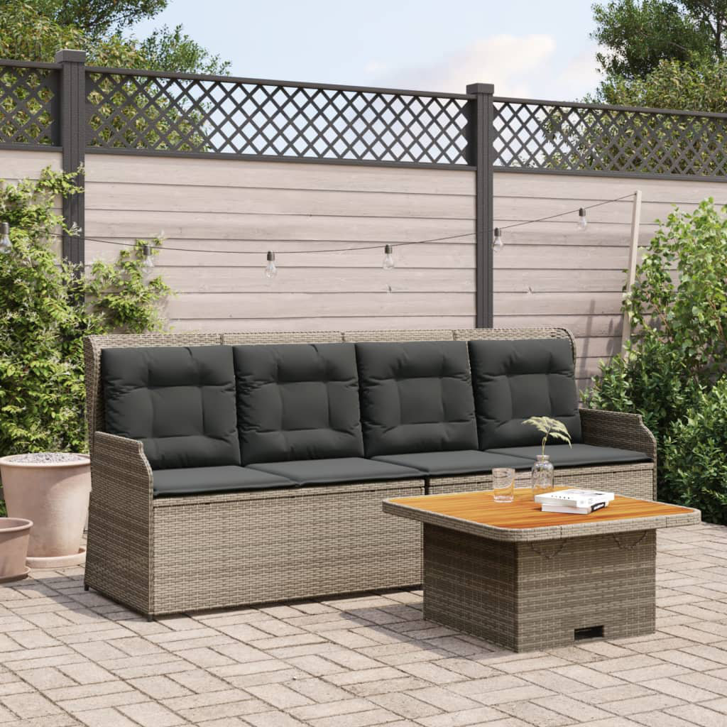 Gartensofa mit Kissen