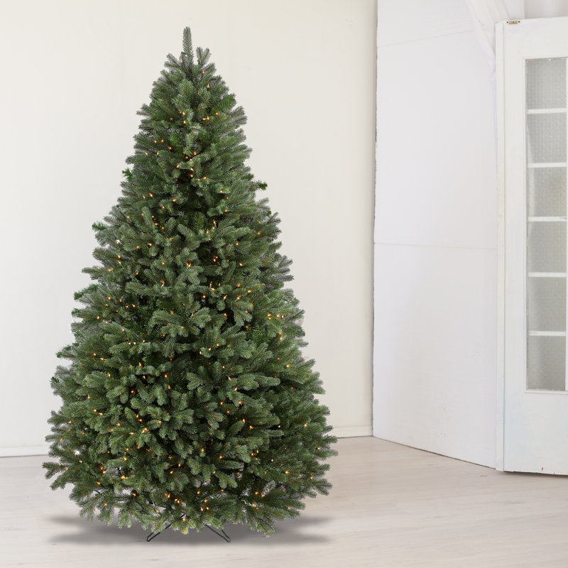 Lighted Artificial Spruce Christmas Tree, 7.5'