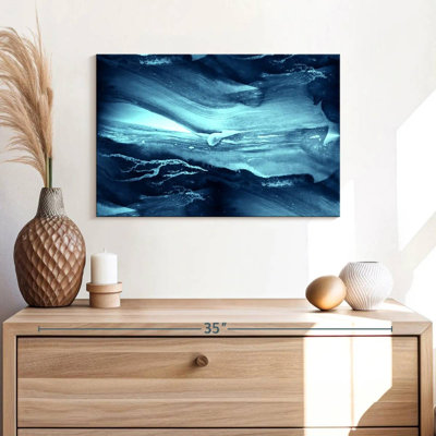 Avery Sleek Abstract Waves