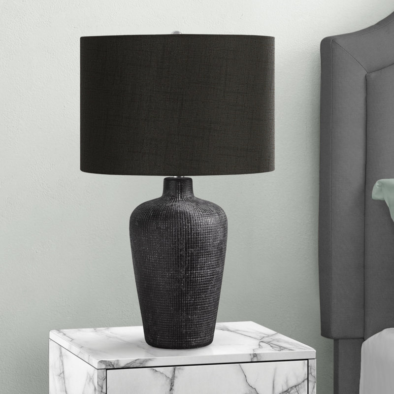 Lampe de table, H 24 po, céramique noire, abat-jour noir, conçue dans un vase, lampe de table