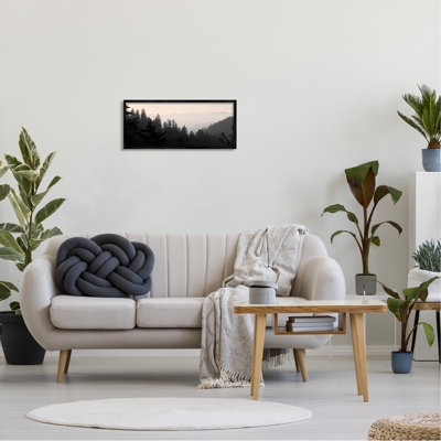 «Woodland Forest Nature Silhouette Warm Sky Mountains» par Lori Deiter - Photographie à cadre flottant sur toile