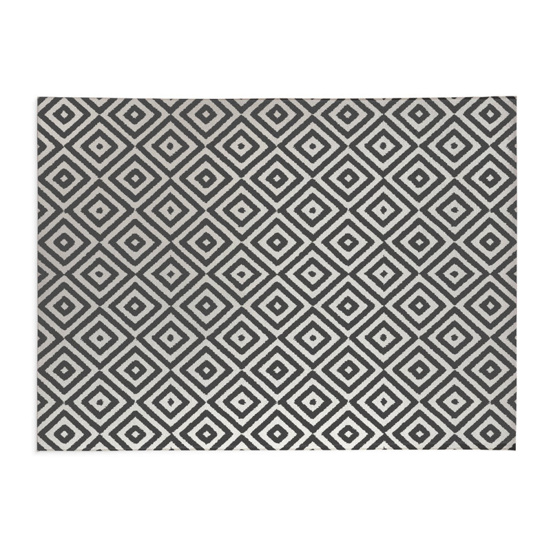 Ikat Eye Non-Slip Outdoor Rug, Rectangle 2' x 3'