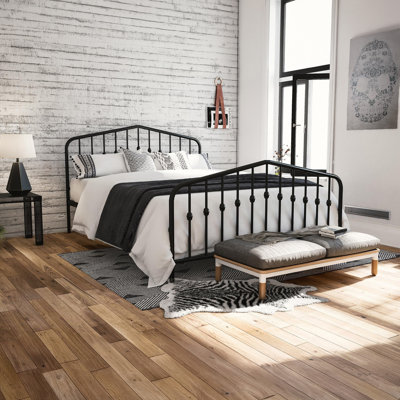 Holland Metal Bed