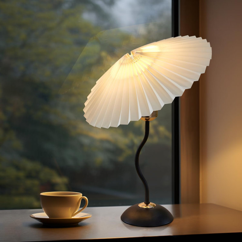 Small Pleated Lamp