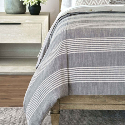 Tuthill Striped Comforter