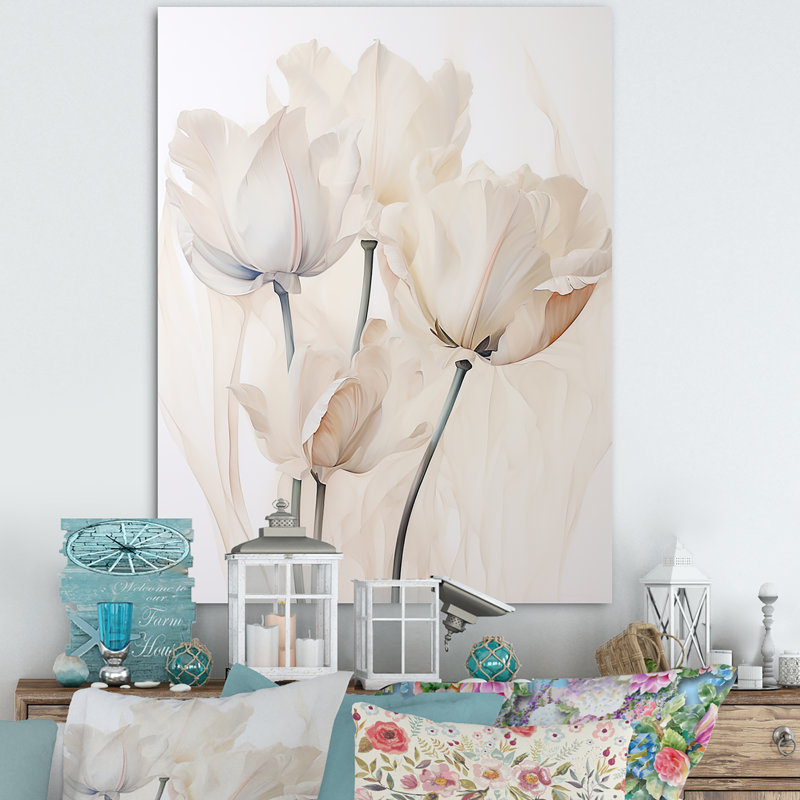 «Minimalisme beige tulipes symphonie I sur toile», Toile tendue, H 32 po x l 16 po x P 1 po