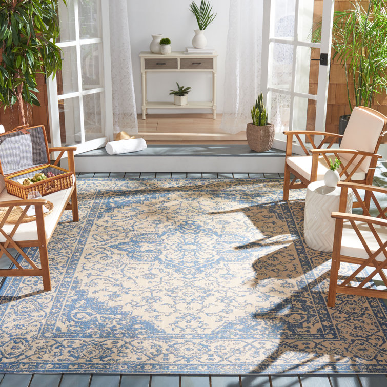 Danya Oriental Cream/Blue Indoor/Outdoor Area Rug