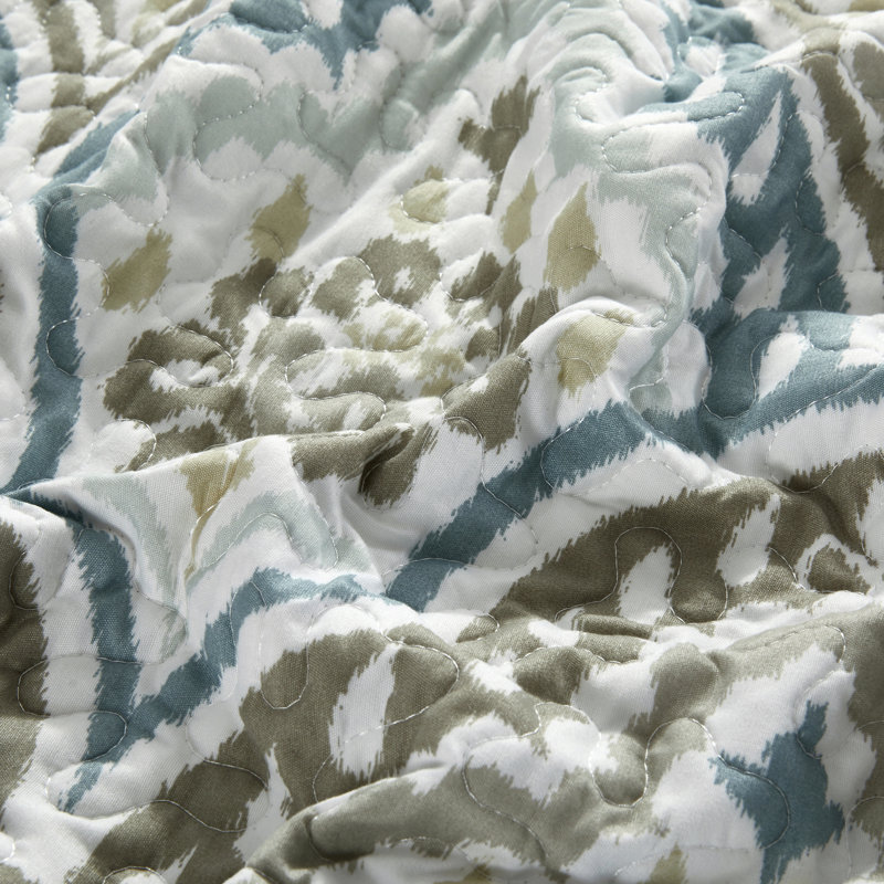 Tivoli Blue and Beige Reversible Microfiber Queen Quilt Set