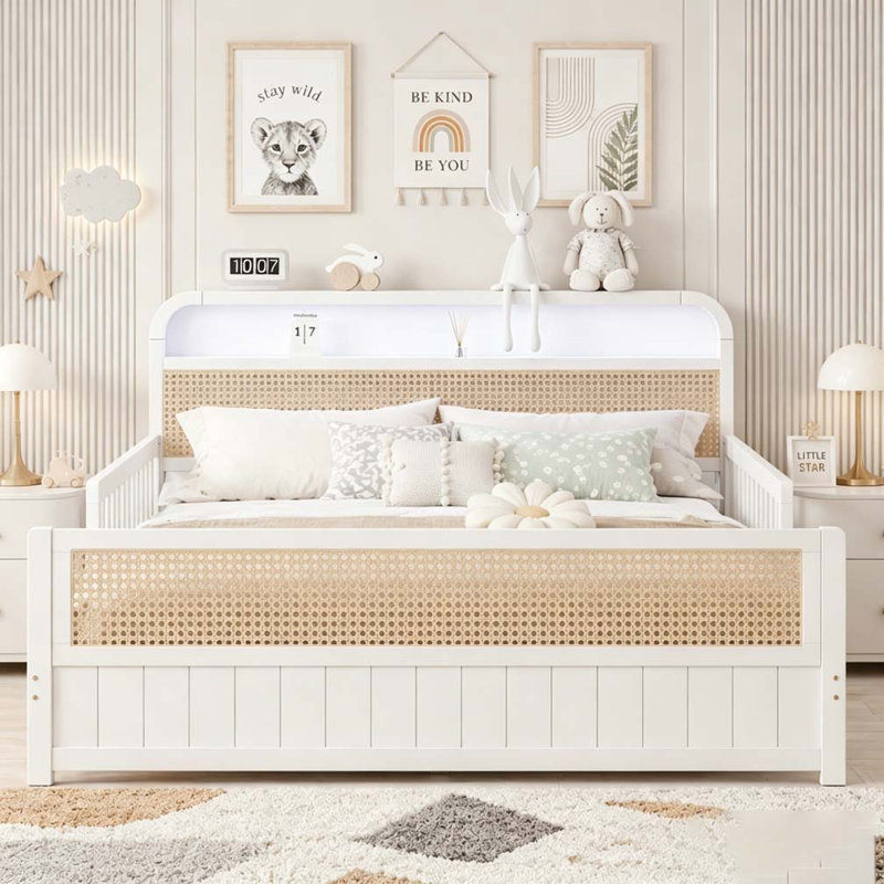 Structure de lit en rotin avec lumières DEL et tête de lit avec rangement, White, Full
