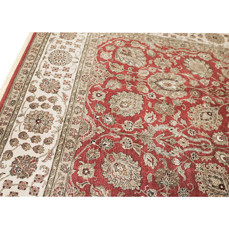 Hand Knotted Wool Area Rug in Red And Ivory