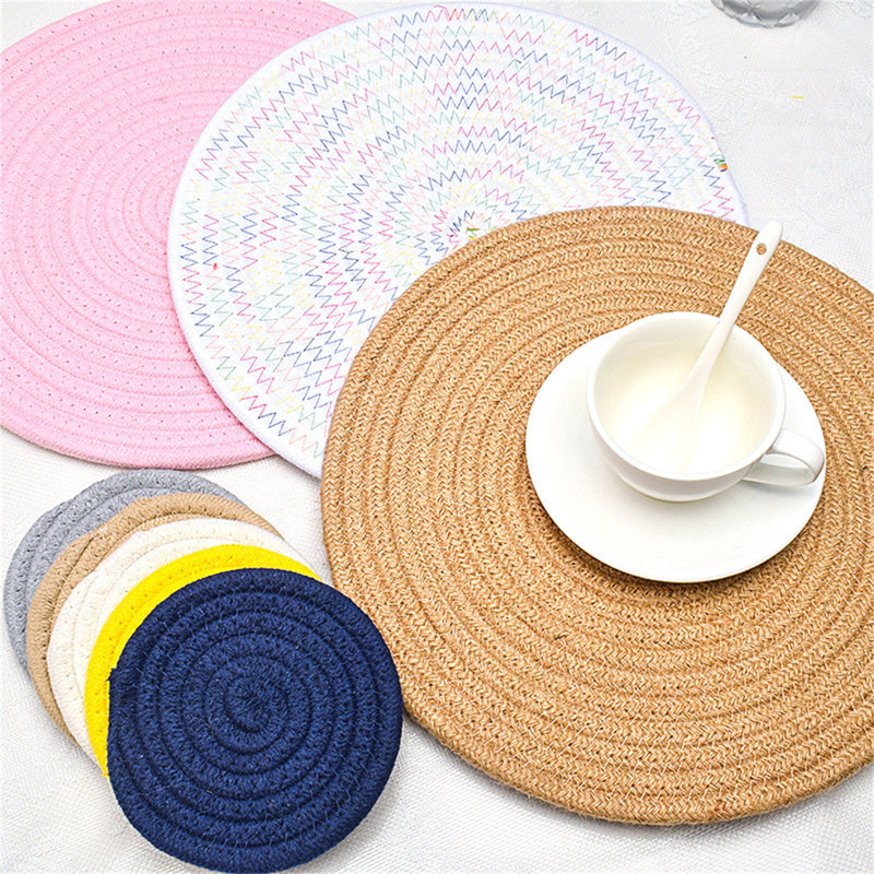 Ensemble de napperons tressés ronds 15 po 15 po, Arc-en-ciel