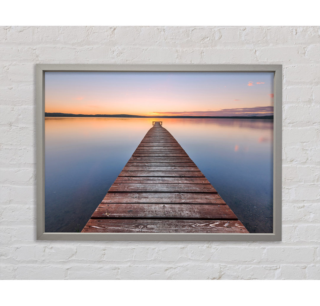 Tranquil Dock To The Sun - Single Picture Frame Kunstdrucke auf Leinwand