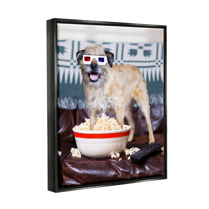 «Dog Dog 3-D Movie Night Couch Snacking Popcorn» par Michael QuackenBush, reproduction sur toile flottante