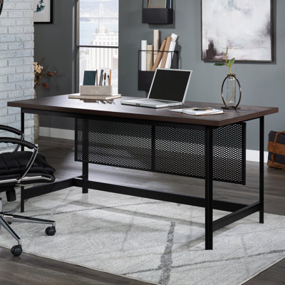 Bureau industriel brun avec espace de travail spacieux, charge sans fil compatible Qi, rectangulaire pour usage domestique et professionnel, base en métal en forme de H, laque 66,6 x 30 x 29,08 pouces, bureau autoportant ou