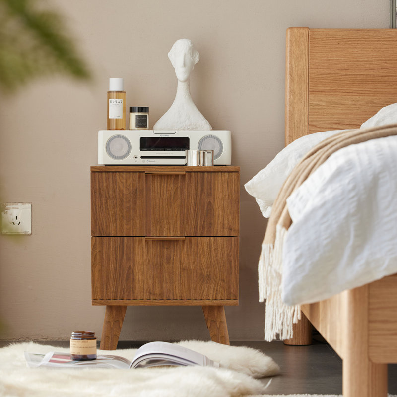 Jahgeer 15.7'' W Nightstand, Walnut
