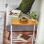 Table de bout étroite pour le salon Tosca Yamazaki Home, étagère de rangement latérale mince, acier et bois