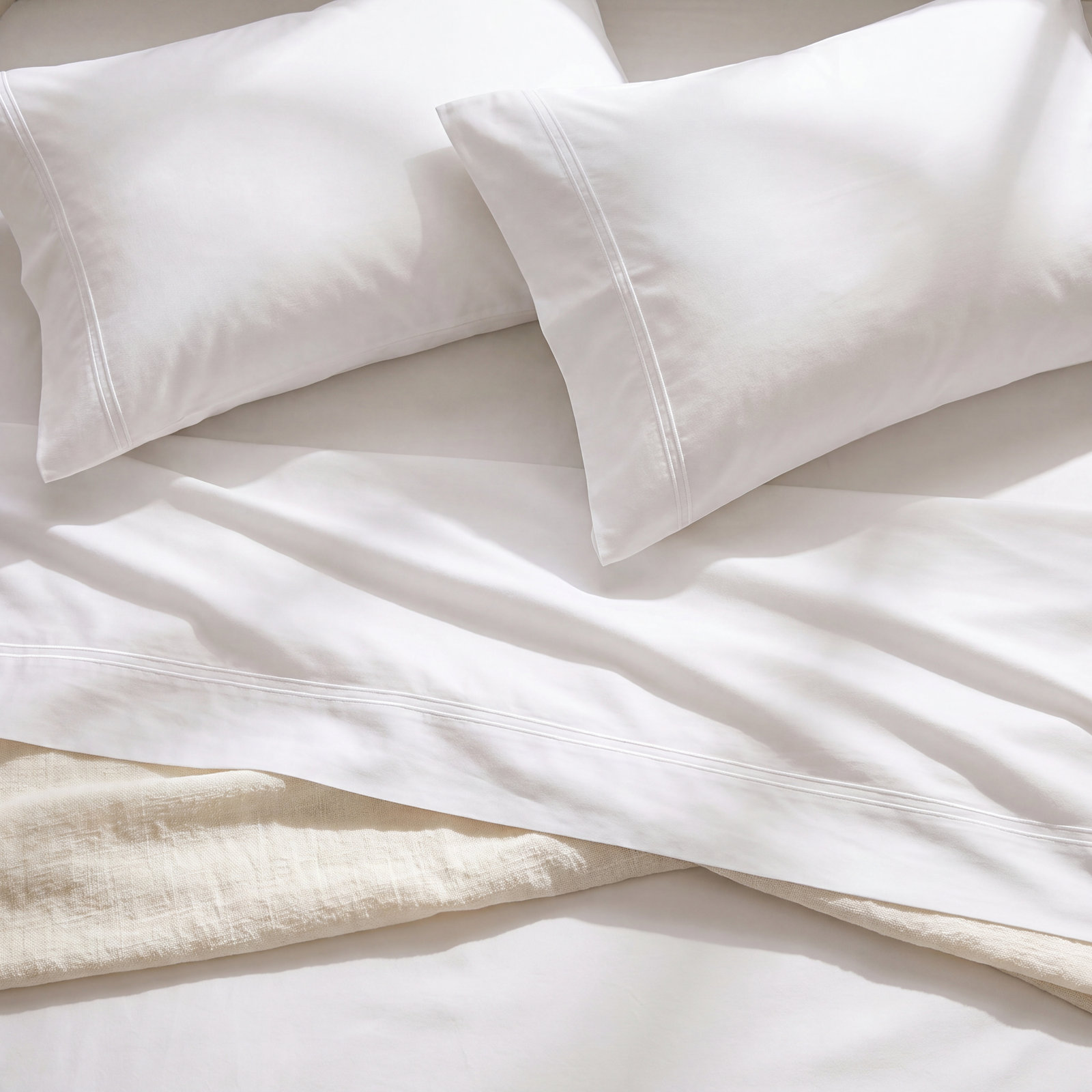 Two-Line Embroidered Cotton Sheet Set, King Sheet Set with 2 Pillowcases, White