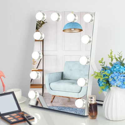 Hollywood Makeup Mirror with Dimmable Lights