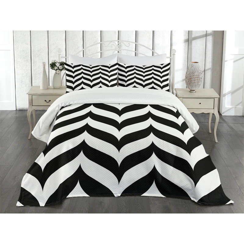 Ambesonne Modern Bedspread Set Chevron Retro Black White, King Bedspread + 2 Standard Shams