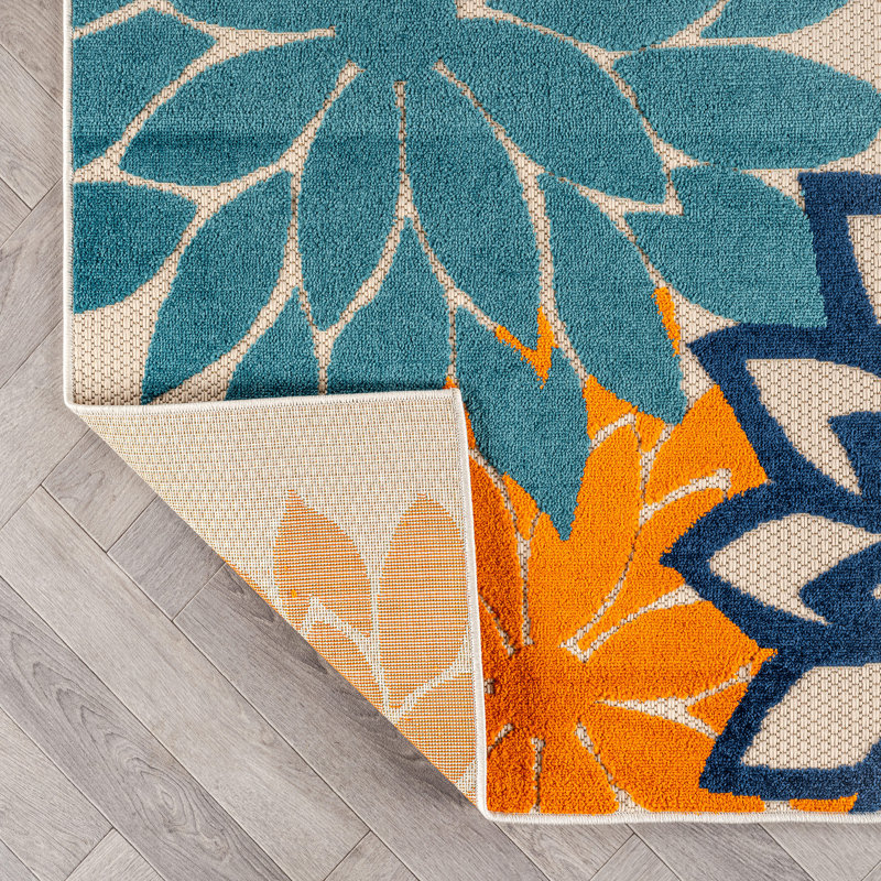 Floral Ivory/Multi Indoor/Outdoor High-Low Area Rug, Multi, Rectangle 5' x 7'